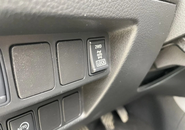 Nissan Qashqai cena 55500 przebieg: 112000, rok produkcji 2013 z Wrocław małe 137
